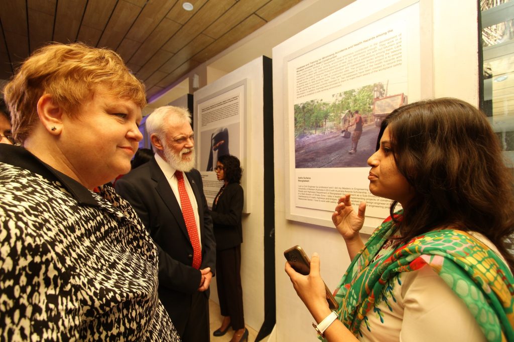 Asfia (right) explains her work to former Australian High Commissioner to Bangladesh, HE Julia Niblett (left), during the Australia Awards Regional Alumni Workshop held in Bangladesh in 2017.
